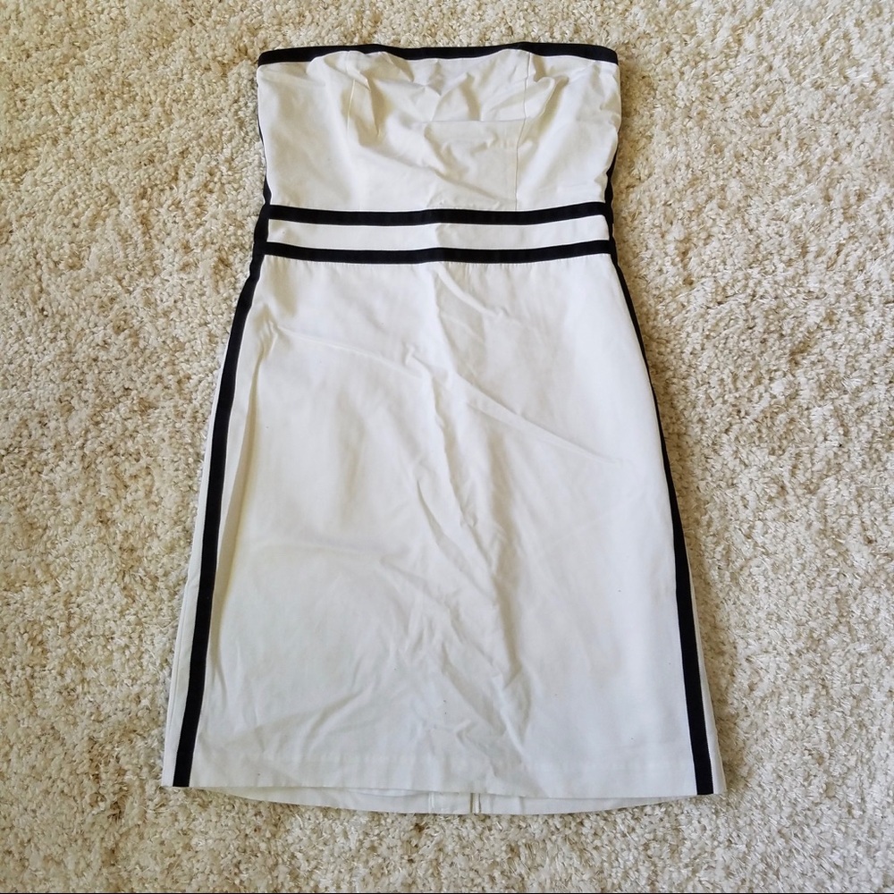 THE LIMITED Strapless Dress